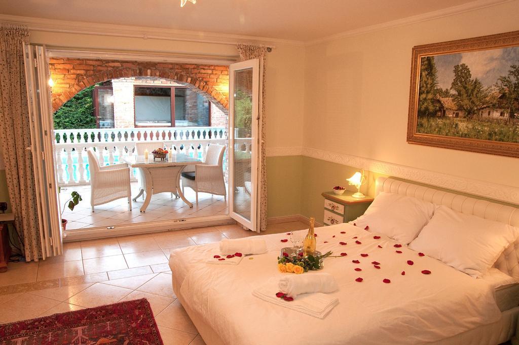 Casa Oasa -accommodation, Pizzeria & Bar Marezige